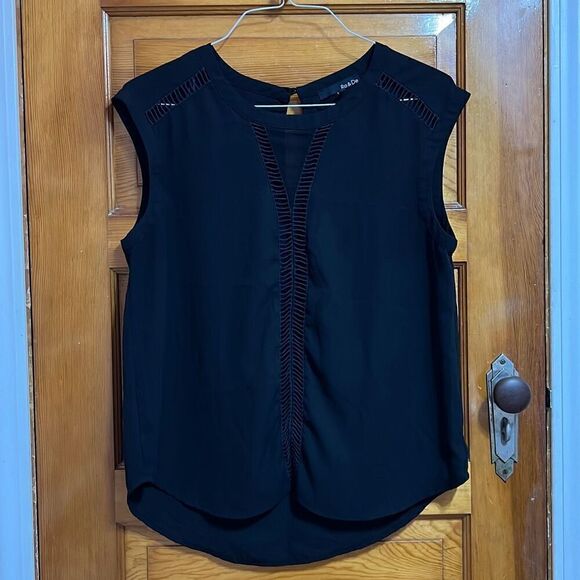 Ro & De Black Cutout Sleeveless Blouse Top Women’s Large - Picture 1 of 6